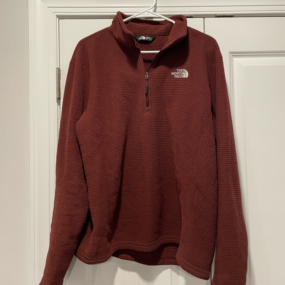 North face quarter zip, large, red